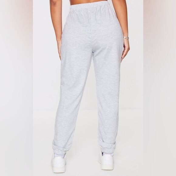 Pretty Little Thing Basic Grey Cuffed Hem Sweatpants Women’s Size 2 Cozy Warm - Picture 2 of 10